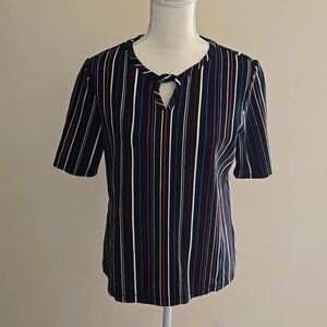 Liz Claiborne top. Size L